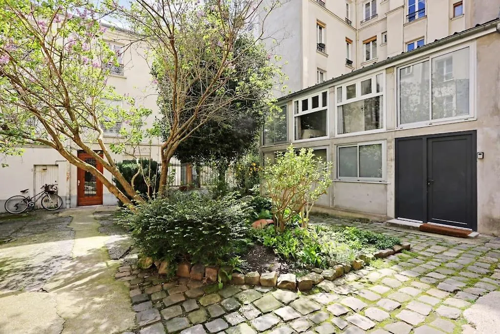 Jardin Plaisance Daire Paris